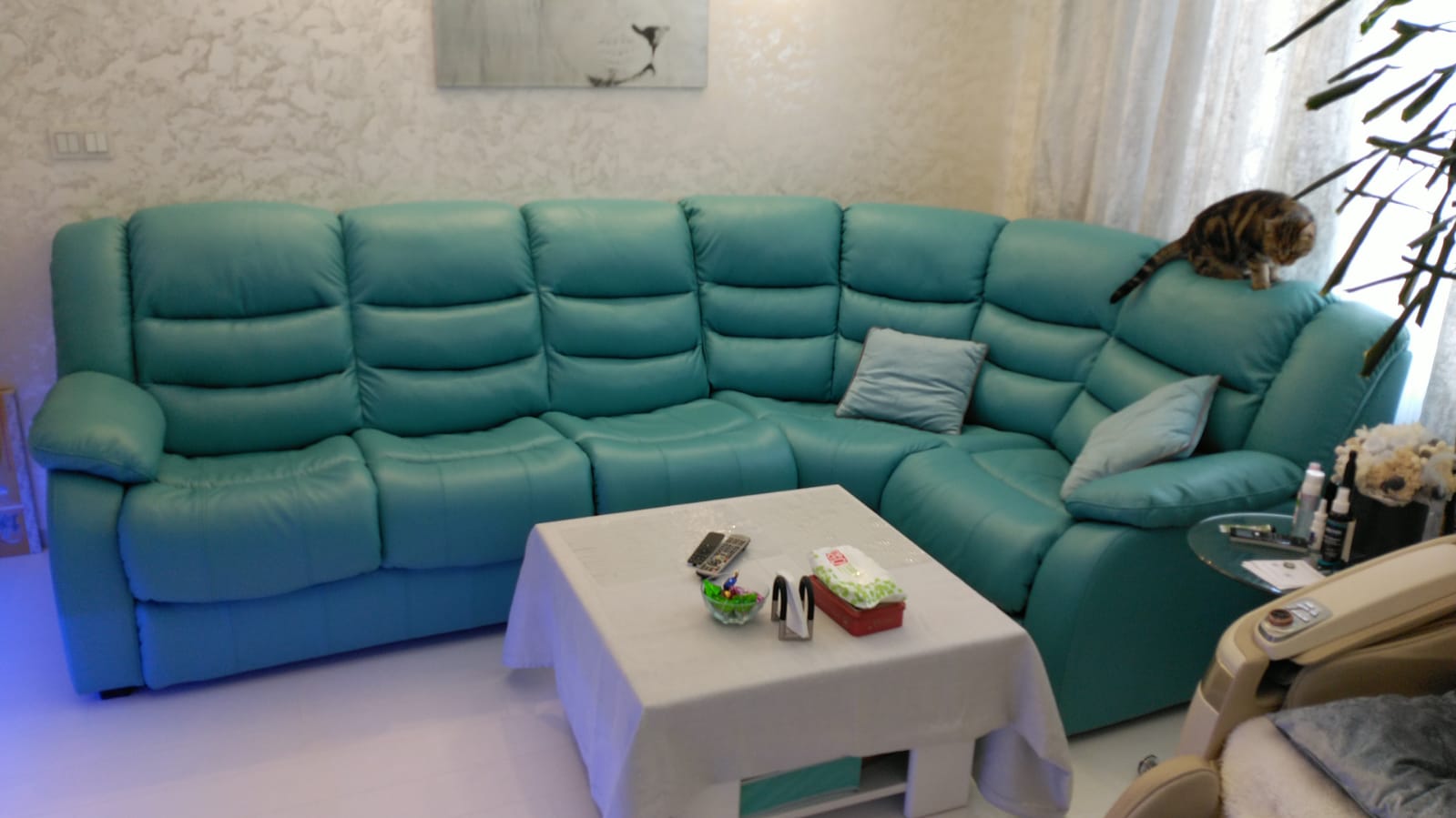 Перетяжка дивана на дому. Библиотека имени Ленина