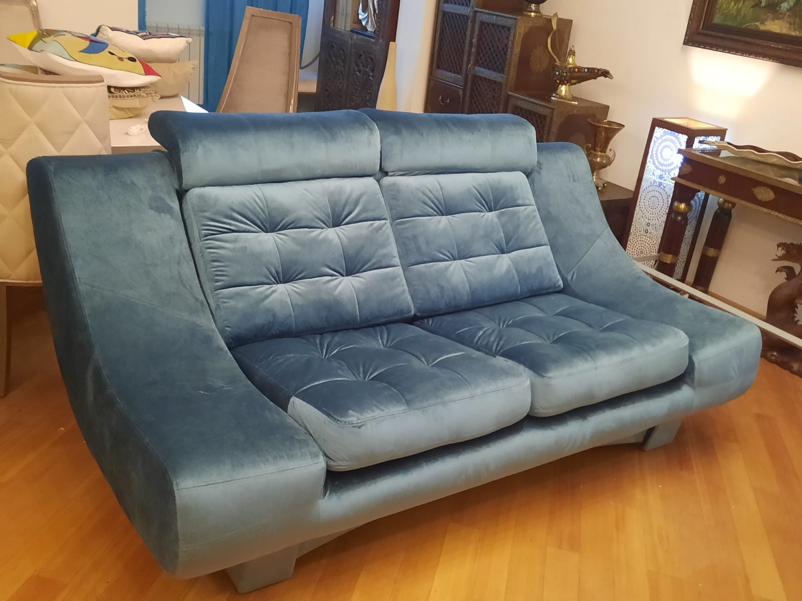 Обивка дивана на дому. Библиотека имени Ленина